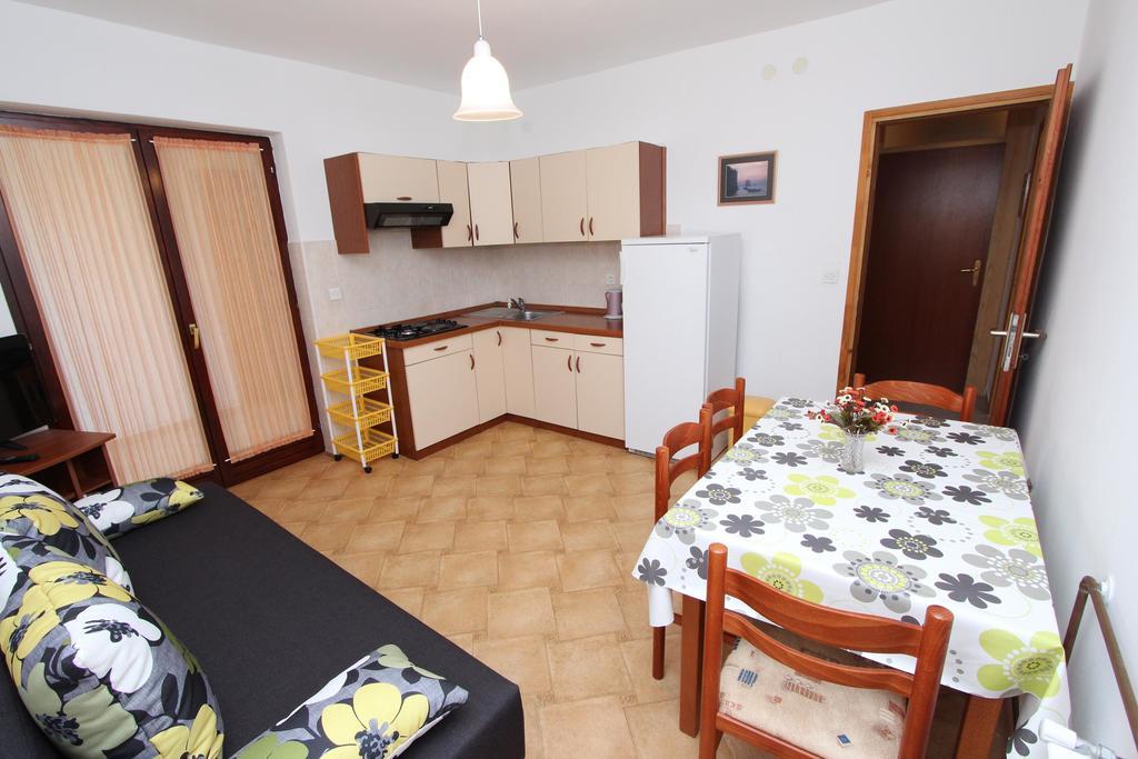 Apartments Rozela Rovinj Bagian luar foto