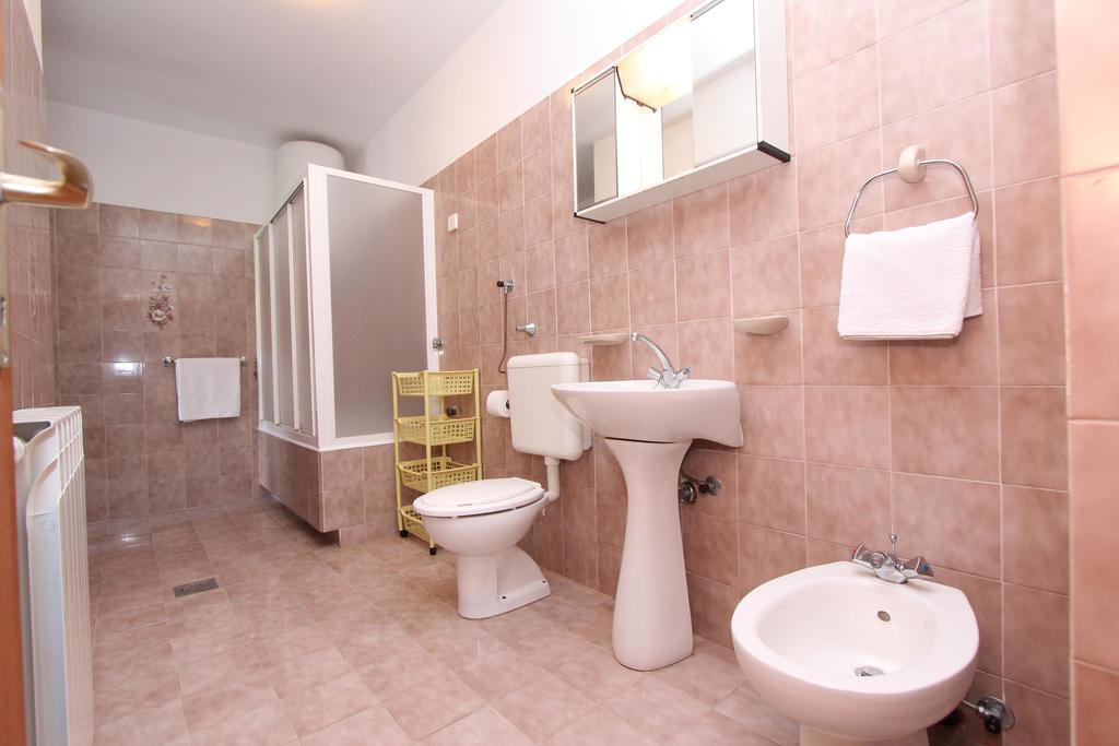 Apartments Rozela Rovinj Bagian luar foto